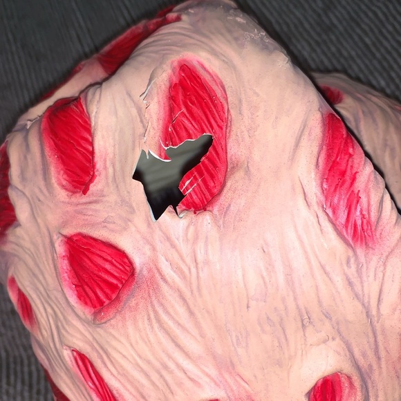 Freddy Krueger Sweater Deluxe - A Nightmare on Elm Street *final sell, no return - Picture 9 of 11